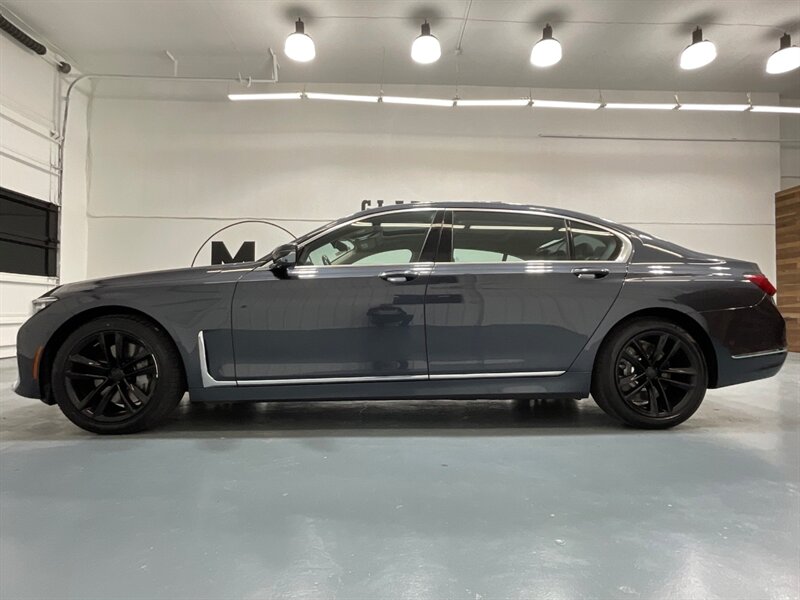 2020 BMW 750i xDrive AWD / 4.4L V8 TWIN TURBO/ 55K MILES  / Leather w. Heated & Ventilated Seats / Sunroof / Navigation / LOCAL CAR - Photo 3 - Gladstone, OR 97027