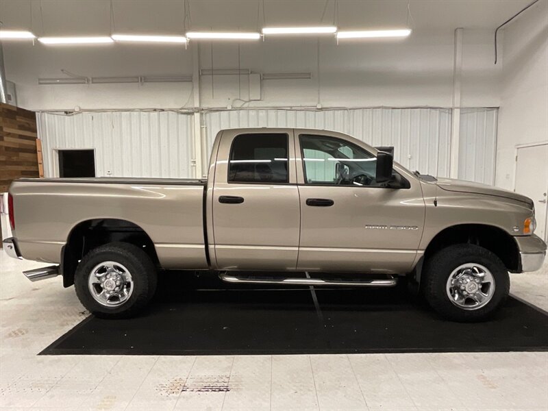 2005 Dodge Ram 2500 SLT Quad Cab 4X4 / 5.9L DIESEL / 6-SPEED MANUAL  / 1-OWNER LOCAL Oregon / RUST FREE / Excel Cond - Photo 4 - Gladstone, OR 97027