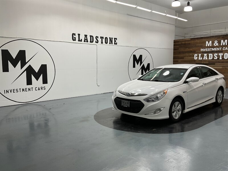 2014 Hyundai Sonata Hybrid Sedan / Backup Cam / Heated Seats /59K MILE   - Photo 47 - Gladstone, OR 97027