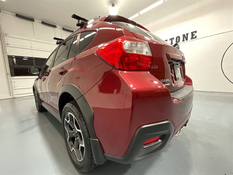 2013 Subaru XV Crosstrek 2.0i Premium AWD / 5-SPEED MANUAL / 77K MILES  / ZERO RUST - Photo 50 - Gladstone, OR 97027