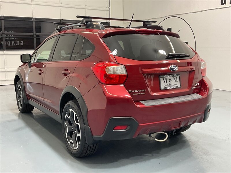 2013 Subaru XV Crosstrek 2.0i Premium AWD / 5-SPEED MANUAL / 77K MILES  / ZERO RUST - Photo 7 - Gladstone, OR 97027