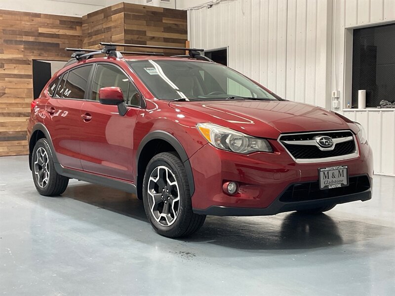 2013 Subaru XV Crosstrek 2.0i Premium AWD / 5-SPEED MANUAL / 77K MILES  / ZERO RUST - Photo 48 - Gladstone, OR 97027