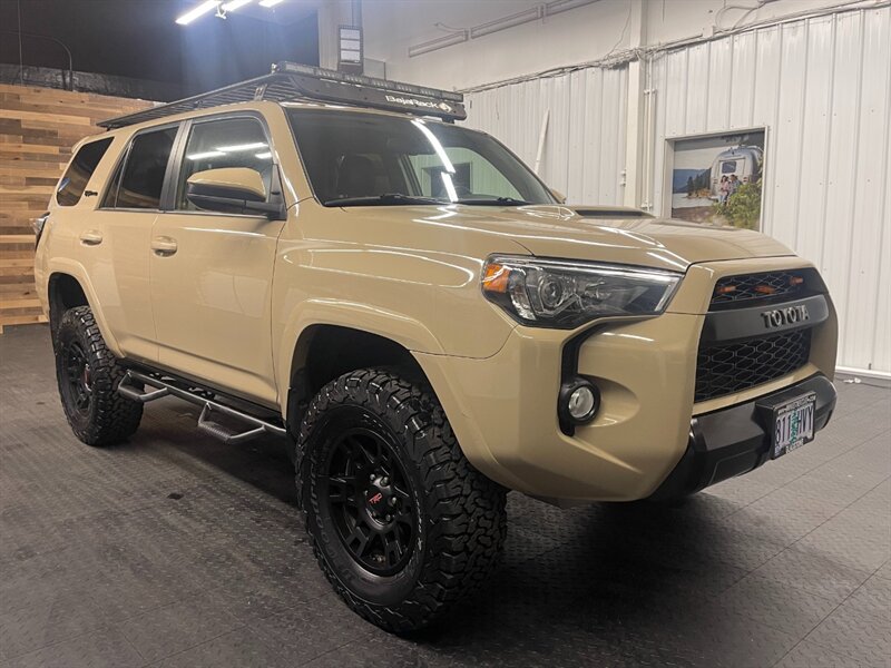 2016 Toyota 4Runner TRD Pro 4X4 / SAND C   - Photo 2 - Gladstone, OR 97027