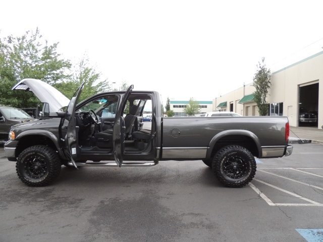 2003 Dodge Ram 2500 SLT/ 4X4 / 5.9L Turbo Diesel / LIFTED / Long Bed   - Photo 12 - Portland, OR 97217