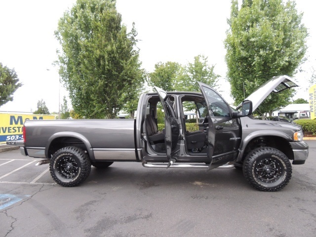 2003 Dodge Ram 2500 SLT/ 4X4 / 5.9L Turbo Diesel / LIFTED / Long Bed   - Photo 17 - Portland, OR 97217