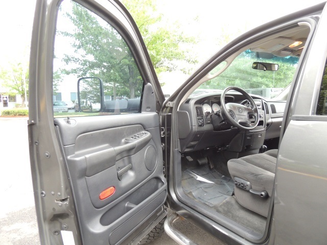 2003 Dodge Ram 2500 SLT/ 4X4 / 5.9L Turbo Diesel / LIFTED / Long Bed   - Photo 27 - Portland, OR 97217