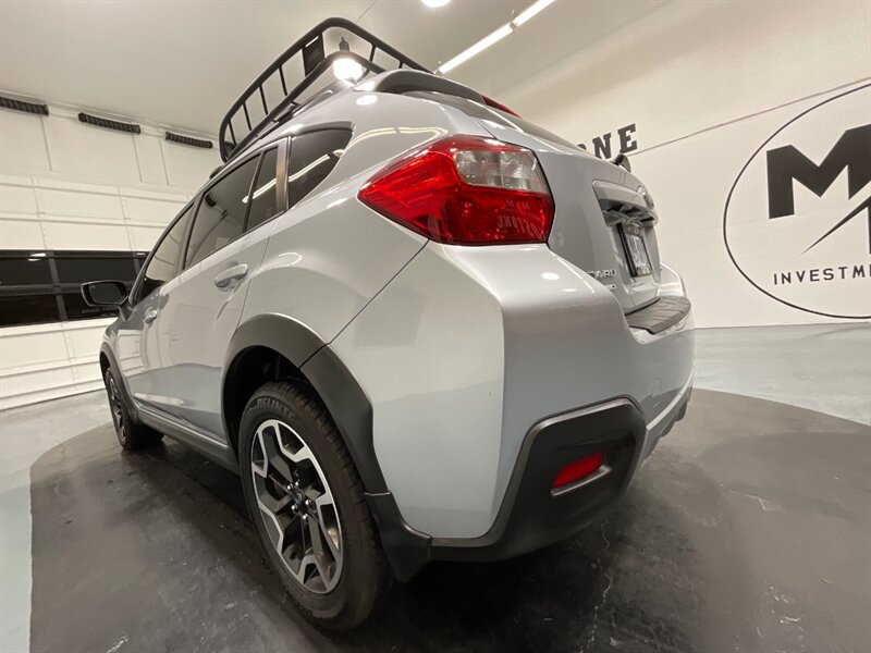 2017 Subaru XV Crosstrek 2.0i Premium / 5-SPEED MANUAL / 1-OWNER / 56K MILE  / Backup Camera - Photo 32 - Gladstone, OR 97027