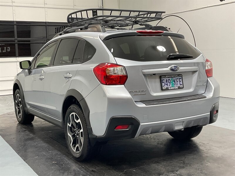 2017 Subaru XV Crosstrek 2.0i Premium / 5-SPEED MANUAL / 1-OWNER / 56K MILE  / Backup Camera - Photo 8 - Gladstone, OR 97027