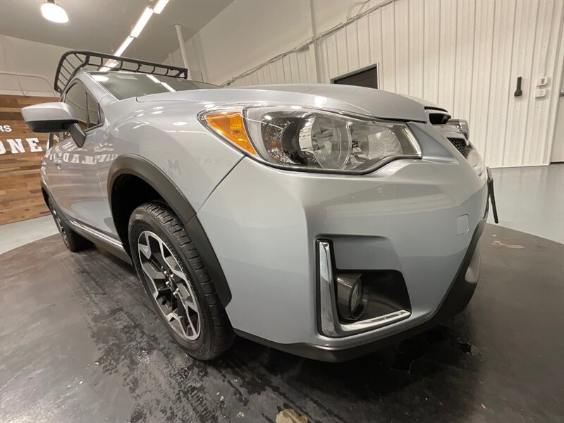 2017 Subaru XV Crosstrek 2.0i Premium / 5-SPEED MANUAL / 1-OWNER / 56K MILE  / Backup Camera - Photo 34 - Gladstone, OR 97027