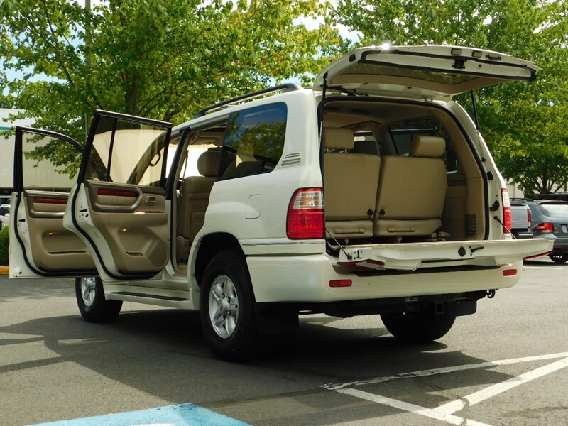 2000 Lexus LX 470 Sport Utility 4WD / Leather / 3RD SEAT / CLEAN   - Photo 27 - Portland, OR 97217