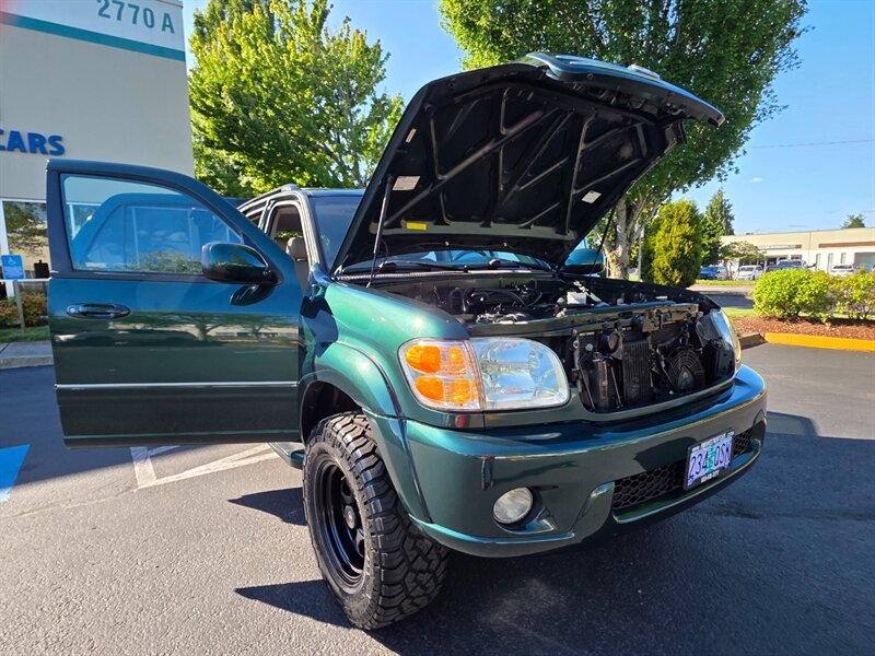 2002 Toyota Sequoia 4X4 LIMITED TIMING BELT DONE / NEW TIRES / LIFTED / V8 4.7L / 8-PASSENGER / HEATED LEATHER / SUNROOF / PRISTINE - Photo 25 - Portland, OR 97217