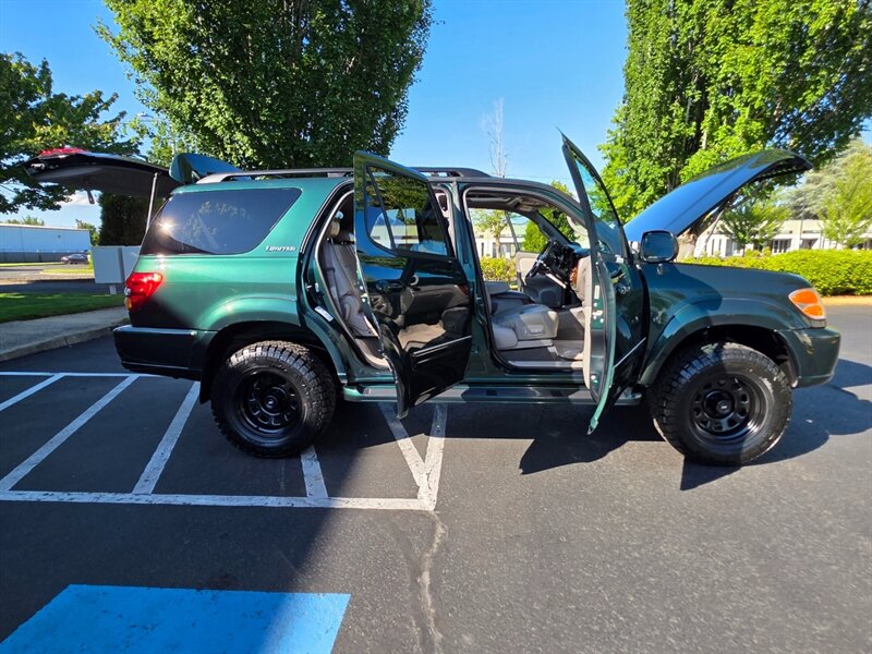 2002 Toyota Sequoia 4X4 LIMITED TIMING BELT DONE / NEW TIRES / LIFTED / V8 4.7L / 8-PASSENGER / HEATED LEATHER / SUNROOF / PRISTINE - Photo 24 - Portland, OR 97217