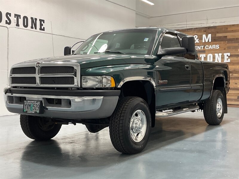 2002 Dodge Ram 2500 SLT Laramie Quad Cab 4X4 / 5.9L DIESEL / 92K MILES  / LOCAL OREGON TRUCK w. ZERO RUST / SHORT BED - Photo 54 - Gladstone, OR 97027