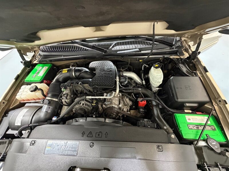 2006 Chevrolet Silverado 2500 LT Extra Cab RWD / 6.6L DIESEL / LBZ / 125K MILES / DURAMAX / LOCAL RUST FREE - Photo 8 - Gladstone, OR 97027