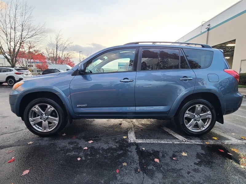 2008 Toyota RAV4 Sport 4X4 / V6 3.5L / SUNROOF / RECORDS / 1-OWNER  / LOW MILES / ALWAYS SERVICED @ TOYOTA - Photo 4 - Portland, OR 97217