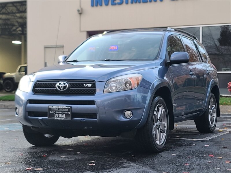 2008 Toyota RAV4 Sport 4X4 / V6 3.5L / SUNROOF / RECORDS / 1-OWNER  / LOW MILES / ALWAYS SERVICED @ TOYOTA - Photo 1 - Portland, OR 97217