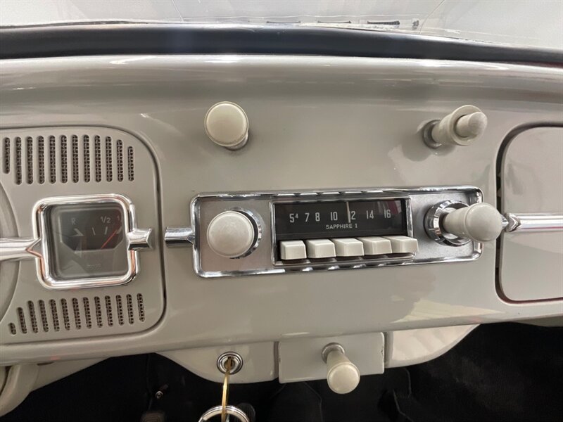 1965 Volkswagen Beetle-Classic 2dr / 1.2L 4Cyl / 4-SPEED MANUAL  / ZERO RUST - Photo 18 - Gladstone, OR 97027