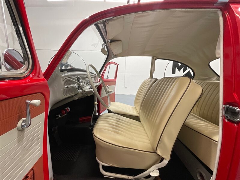 1965 Volkswagen Beetle-Classic 2dr / 1.2L 4Cyl / 4-SPEED MANUAL  / ZERO RUST - Photo 10 - Gladstone, OR 97027