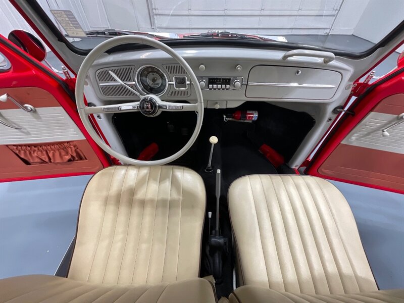 1965 Volkswagen Beetle-Classic 2dr / 1.2L 4Cyl / 4-SPEED MANUAL  / ZERO RUST - Photo 15 - Gladstone, OR 97027