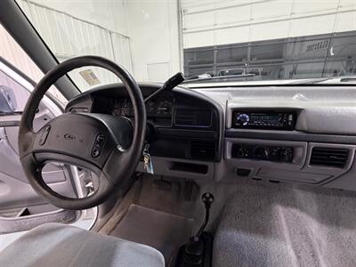 1996 Ford F-250 XLT Heavy Duty 4X4 7.5L V8 GAS / 118K MILES / BRAND NEW TIRES / SHORT BED - Photo 16 - Gladstone, OR 97027