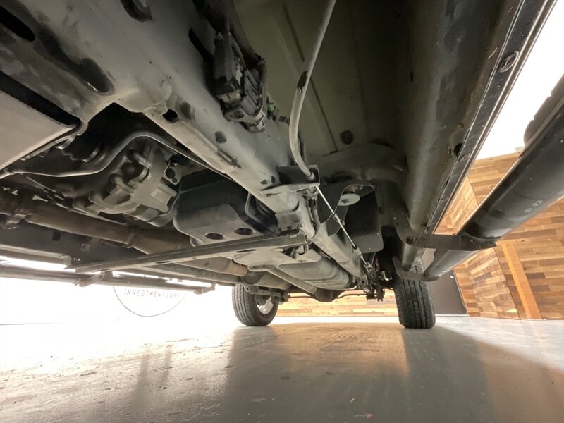 2017 RAM 1500 Big Horn Crew Cab 4X4 / 3.0L DIESEL /NEW TIRES / LOCAL TRUCK w. ZERO RUST / Heated Seats / Remote Start / Trailer Brake controller - Photo 53 - Gladstone, OR 97027