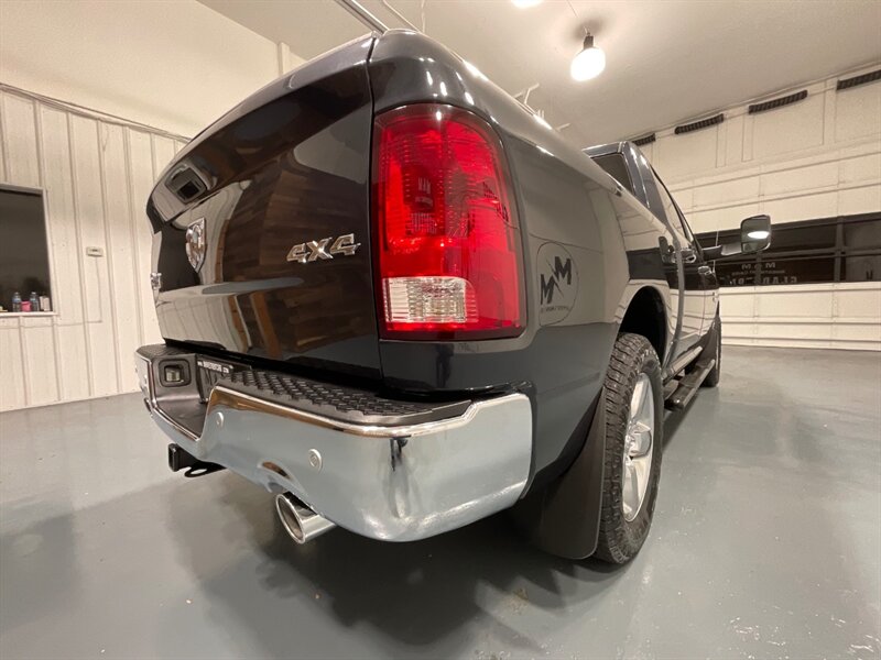 2017 RAM 1500 Big Horn Crew Cab 4X4 / 3.0L DIESEL /NEW TIRES / LOCAL TRUCK w. ZERO RUST / Heated Seats / Remote Start / Trailer Brake controller - Photo 59 - Gladstone, OR 97027