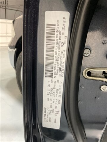 2017 RAM 1500 Big Horn Crew Cab 4X4 / 3.0L DIESEL /NEW TIRES / LOCAL TRUCK w. ZERO RUST / Heated Seats / Remote Start / Trailer Brake controller - Photo 55 - Gladstone, OR 97027