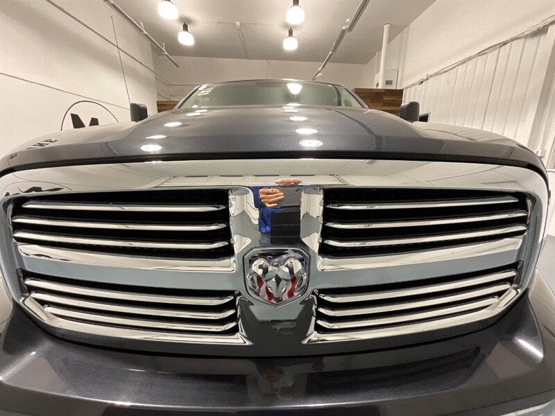 2017 RAM 1500 Big Horn Crew Cab 4X4 / 3.0L DIESEL /NEW TIRES / LOCAL TRUCK w. ZERO RUST / Heated Seats / Remote Start / Trailer Brake controller - Photo 30 - Gladstone, OR 97027