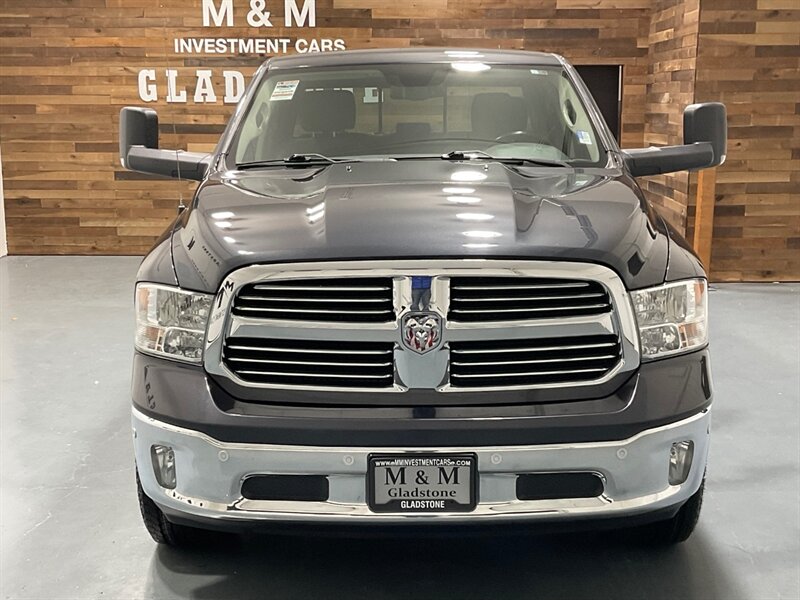 2017 RAM 1500 Big Horn Crew Cab 4X4 / 3.0L DIESEL /NEW TIRES / LOCAL TRUCK w. ZERO RUST / Heated Seats / Remote Start / Trailer Brake controller - Photo 5 - Gladstone, OR 97027