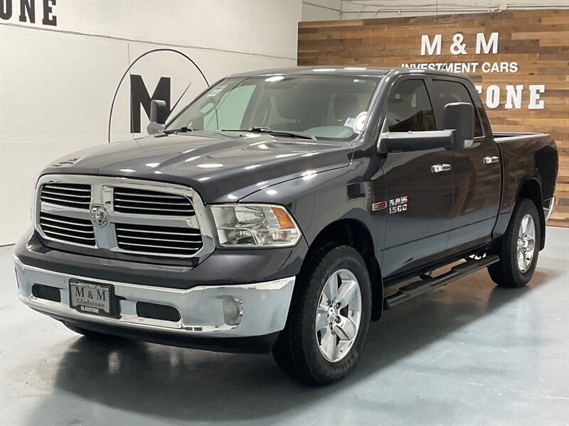 2017 RAM 1500 Big Horn Crew Cab 4X4 / 3.0L DIESEL /NEW TIRES / LOCAL TRUCK w. ZERO RUST / Heated Seats / Remote Start / Trailer Brake controller - Photo 1 - Gladstone, OR 97027