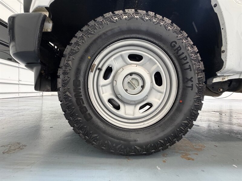 2010 Ford F-250 Super Duty XL 4X4 UTILITY BED /V8 5.4L/36K MILES /LOCAL TRUCK w. ZERO RUST / NEW TIRES - Photo 23 - Gladstone, OR 97027