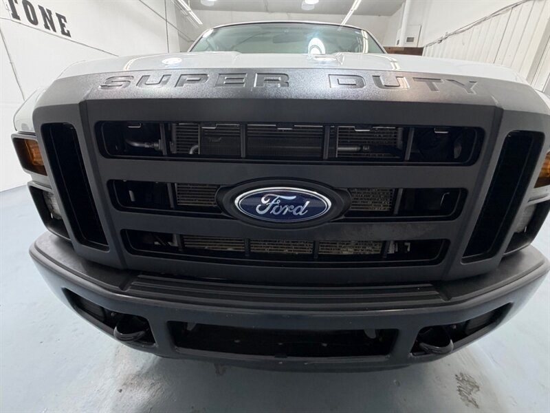 2010 Ford F-250 Super Duty XL 4X4 UTILITY BED /V8 5.4L/36K MILES /LOCAL TRUCK w. ZERO RUST / NEW TIRES - Photo 30 - Gladstone, OR 97027