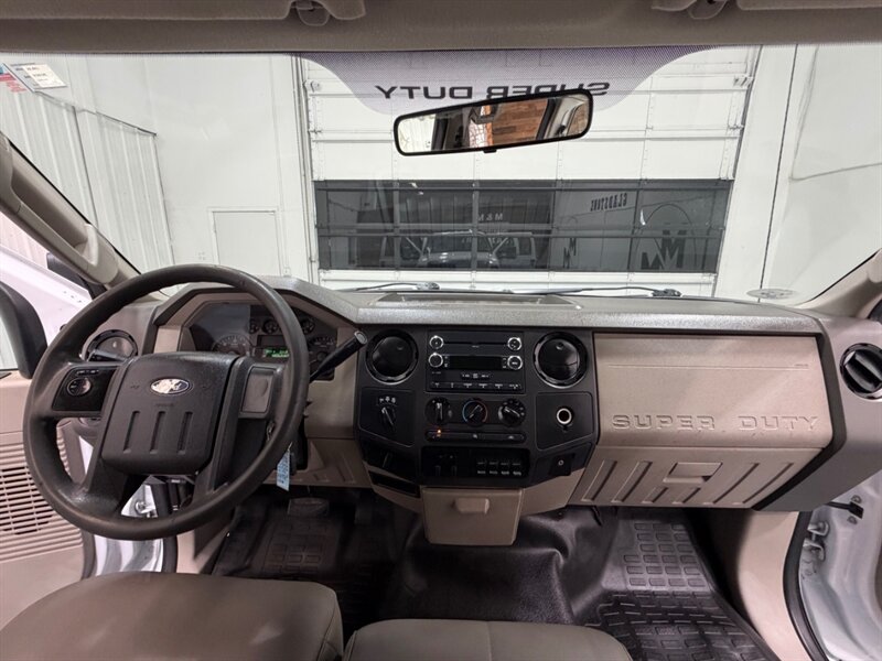 2010 Ford F-250 Super Duty XL 4X4 UTILITY BED /V8 5.4L/36K MILES /LOCAL TRUCK w. ZERO RUST / NEW TIRES - Photo 39 - Gladstone, OR 97027