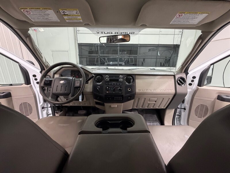 2010 Ford F-250 Super Duty XL 4X4 UTILITY BED /V8 5.4L/36K MILES /LOCAL TRUCK w. ZERO RUST / NEW TIRES - Photo 36 - Gladstone, OR 97027