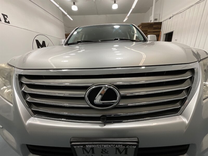 2011 Lexus LX 570 Sport Utility 4X4 / 3RD ROW / Tech Pkg  / THIRD ROW SEAT / Heated & Cooled leather seats - Photo 30 - Gladstone, OR 97027