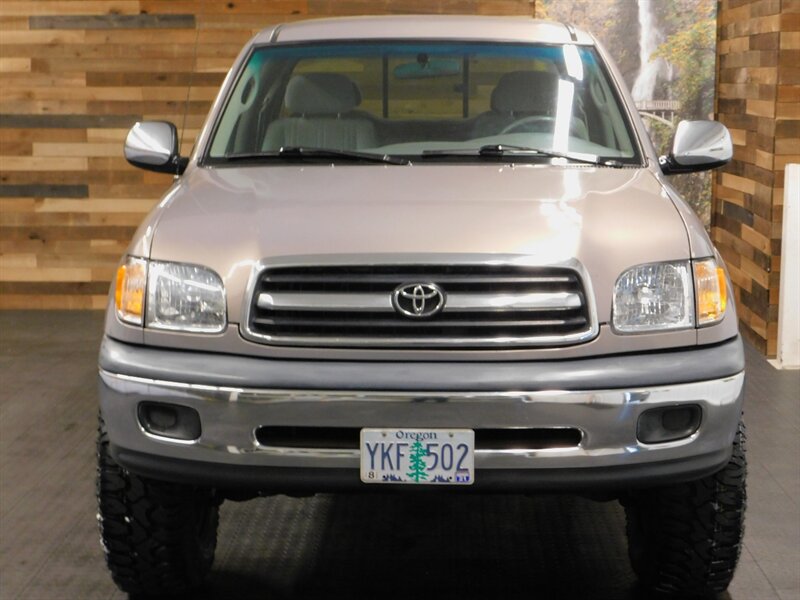 2002 Toyota Tundra SR5 4X4 / 3.4L V6 /   - Photo 5 - Gladstone, OR 97027