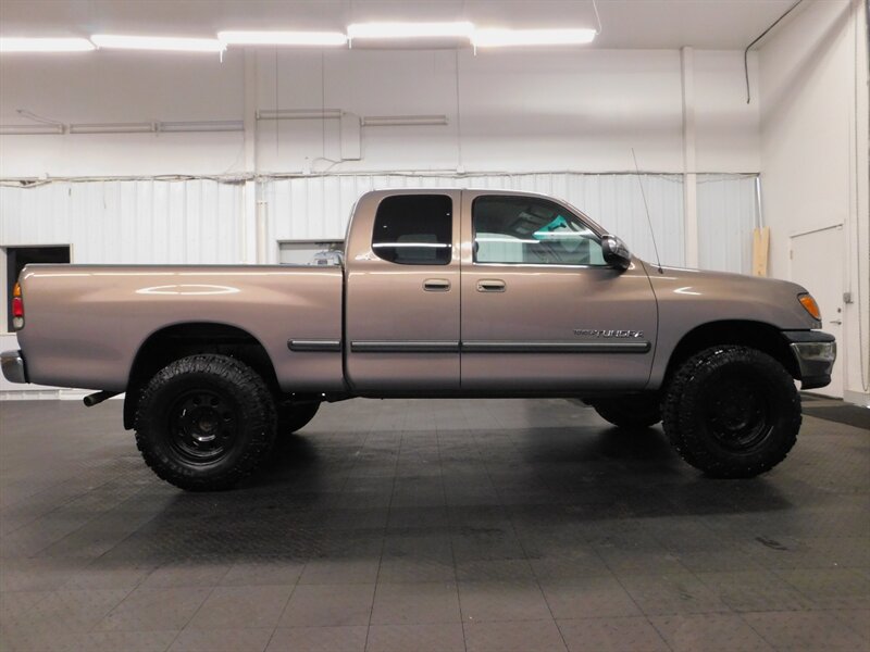 2002 Toyota Tundra SR5 4X4 / 3.4L V6 /   - Photo 4 - Gladstone, OR 97027