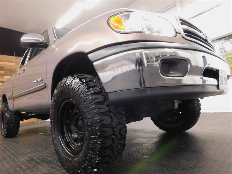 2002 Toyota Tundra SR5 4X4 / 3.4L V6 /   - Photo 10 - Gladstone, OR 97027