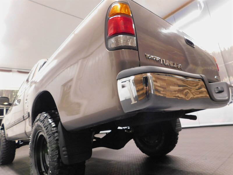 2002 Toyota Tundra SR5 4X4 / 3.4L V6 /   - Photo 12 - Gladstone, OR 97027