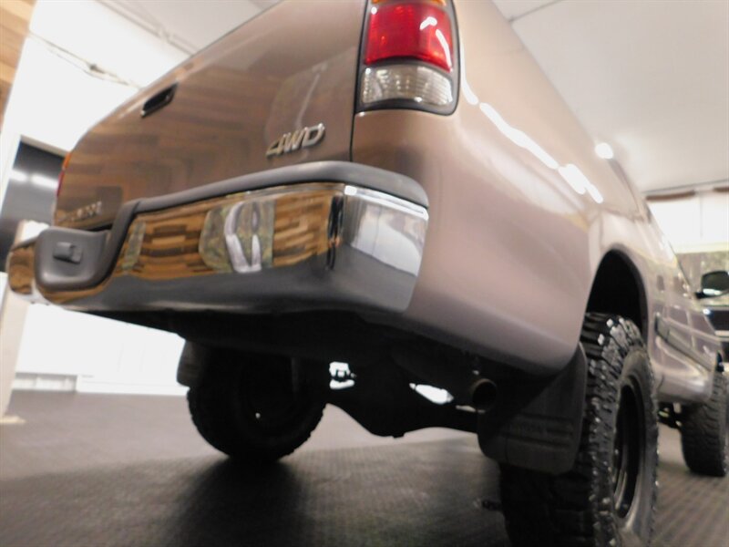 2002 Toyota Tundra SR5 4X4 / 3.4L V6 /   - Photo 11 - Gladstone, OR 97027