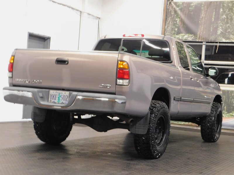 2002 Toyota Tundra SR5 4X4 / 3.4L V6 /   - Photo 8 - Gladstone, OR 97027