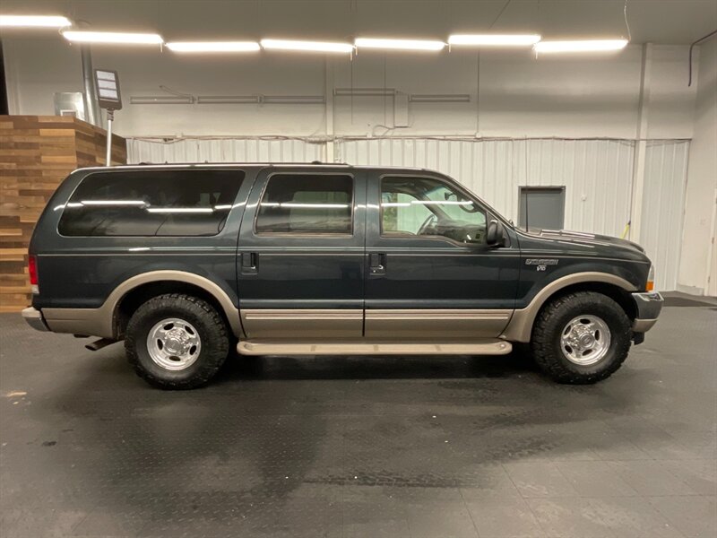 2000 Ford Excursion Limited Sport Utility V10 / Leather / NEW TIRES   - Photo 4 - Gladstone, OR 97027