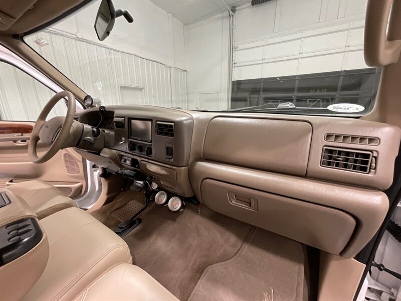 2000 Ford F-350 Lariat 4X4 7.3L DIESEL / DUALLY / ZERO RUST / Extra Fuel Tank / Gear Vendor Unit - Photo 39 - Gladstone, OR 97027