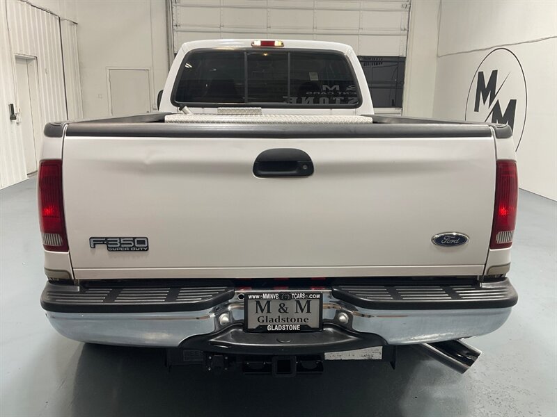 2000 Ford F-350 Lariat 4X4 7.3L DIESEL / DUALLY / ZERO RUST / Extra Fuel Tank / Gear Vendor Unit - Photo 6 - Gladstone, OR 97027
