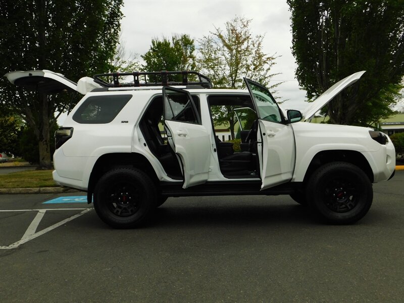 2019 Toyota 4Runner TRD CUSTOM UPGRADE / Leather / LIFTED LIFTED   - Photo 30 - Portland, OR 97217