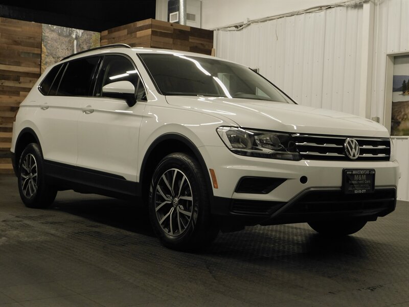 2019 Volkswagen Tiguan 2.0T SE 4Motion AWD / Leather/ 3RD ROW/24,000 MILE - Photo 2 - Gladstone, OR 97027