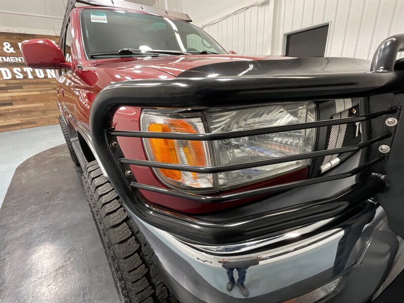 2001 Toyota 4Runner SR5 4X4 / V6 / LIFTED / TIMING BELT DONE / NO RUST  / LOCAL SUV - Photo 26 - Gladstone, OR 97027