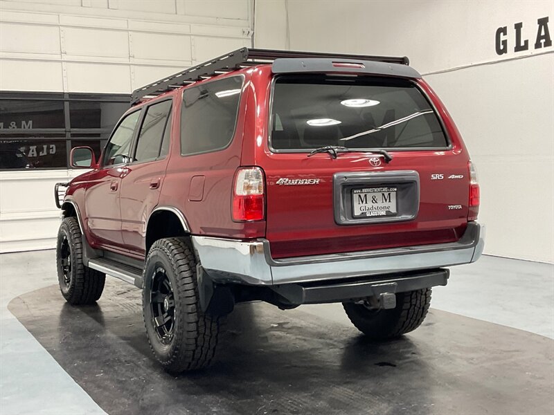 2001 Toyota 4Runner SR5 4X4 / V6 / LIFTED / TIMING BELT DONE / NO RUST  / LOCAL SUV - Photo 8 - Gladstone, OR 97027