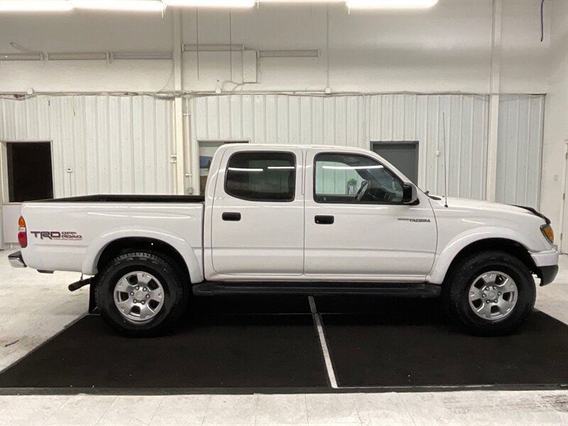 2002 Toyota Tacoma PreRunner V6 Double Cab 2WD / 3.4L V6 / TRD OFF RD  / REAR DIFF LOCKS / RUST FREE / 160,000 MILES - Photo 4 - Gladstone, OR 97027