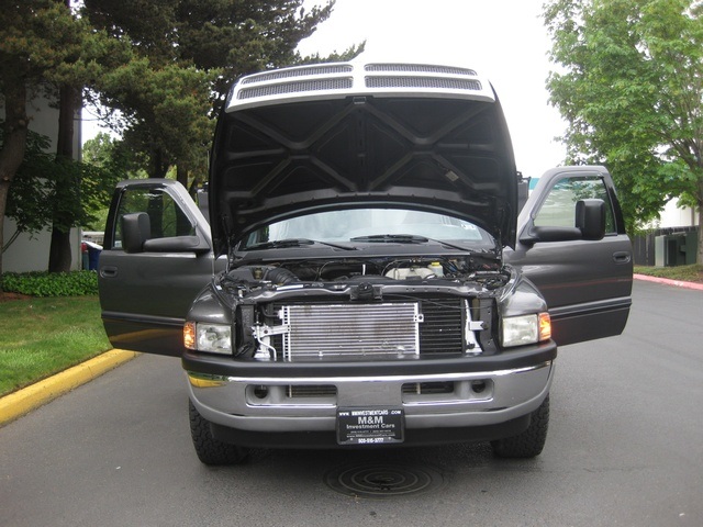 2002 Dodge Ram 2500 SLT Plus/ 2WD/ 5.9L Turbo Diesel/ 5-Speed Manual   - Photo 16 - Portland, OR 97217